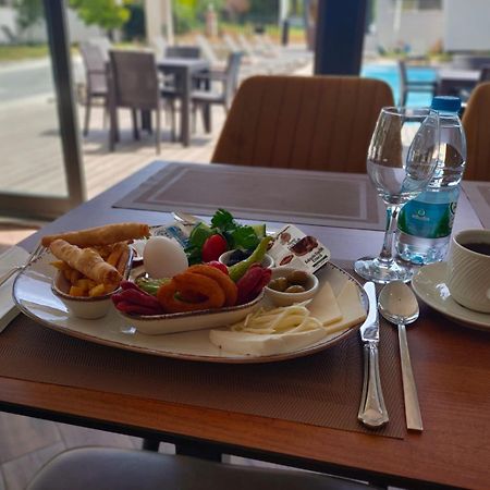 Iberis Hotel Lara Altinkum  Eksteriør billede